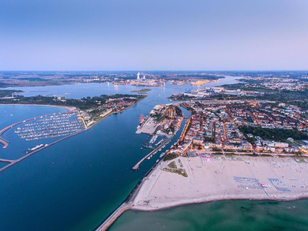 Stromperle, Direkt Am Alten Strom Rostock Esterno foto